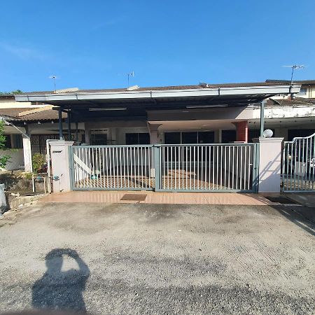 Kuantanbukitsetongkolarea3R2B.Htaa/Town-5Min Only Villa Eksteriør billede